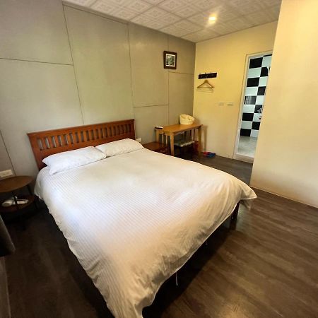 וולי Golden Flower Homestay מראה חיצוני תמונה