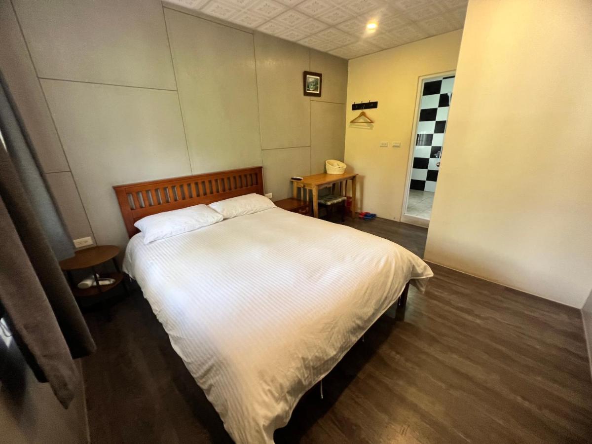 וולי Golden Flower Homestay מראה חיצוני תמונה