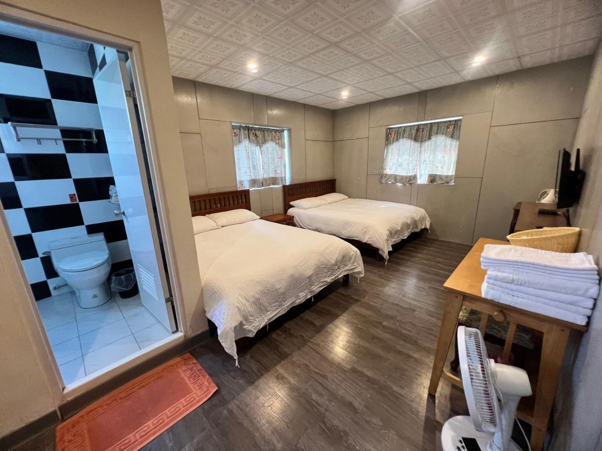 וולי Golden Flower Homestay מראה חיצוני תמונה